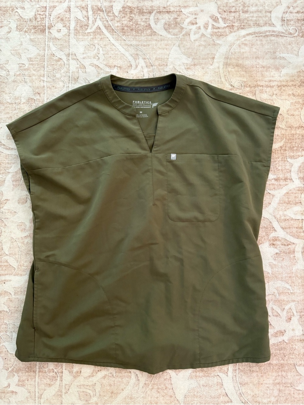 Fabletics Olive Green Short Sleeve V-Notch Scrub Top Size M